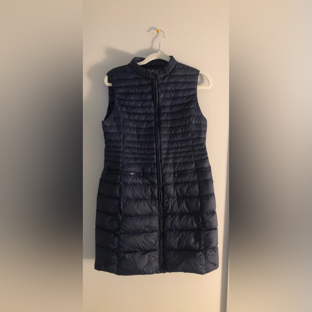 Goose vest long jacket Pre owned but not used one /
